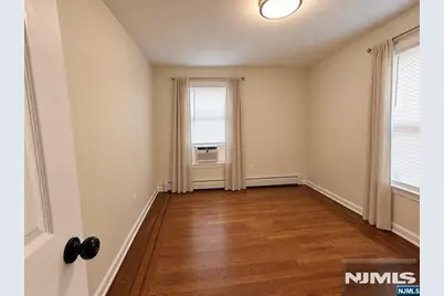 56 Bergen Avenue, Bergenfield, NJ 07621 - Photo 10