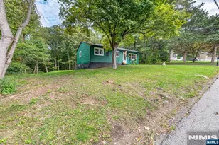 7 Fox Hill Dr, Franklin, NJ 07416 - Photo 4