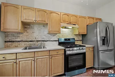 303 Hamilton Place A4 #A4, Hackensack, NJ 07601 - Photo 12