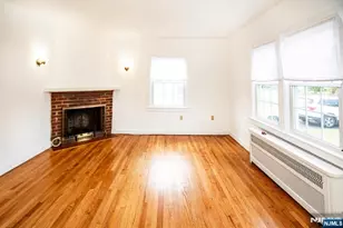 218 Hickory Ave, Bergenfield, NJ 07621 - Photo 4