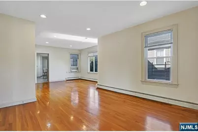 164 Orient Way 2 #2, Rutherford, NJ 07070 - Photo 4