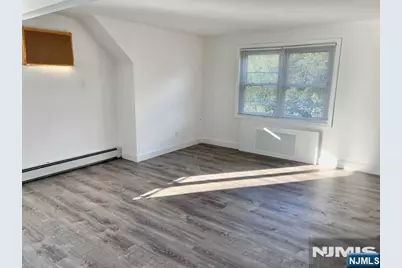 6 Central Avenue 2 #2, Lodi, NJ 07644 - Photo 4