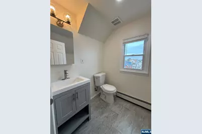 12 Exchange Place 3 #3, Clifton, NJ 07011 - Photo 12