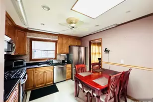 34 Cathy Ann Ct, Wayne, NJ 07470 - Photo 12