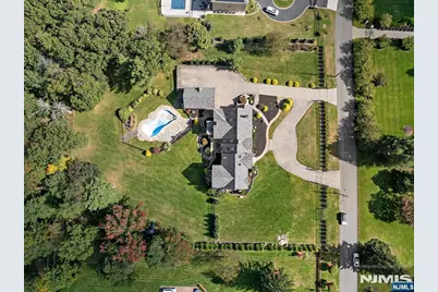 7 Christopher Place, Saddle River, NJ 07458 - Photo 50