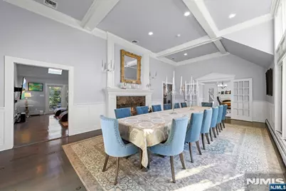 7 Christopher Place, Saddle River, NJ 07458 - Photo 12