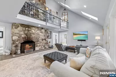 7 Christopher Place, Saddle River, NJ 07458 - Photo 16