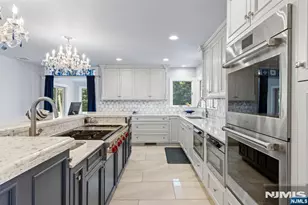 7 Christopher Pl, Saddle River, NJ 07458 - Photo 22
