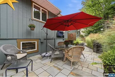 63 Manito Avenue, Oakland, NJ 07436 - Photo 36
