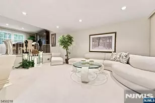 18 Druid Hill Dr, Parsippany, NJ 07054 - Photo 6