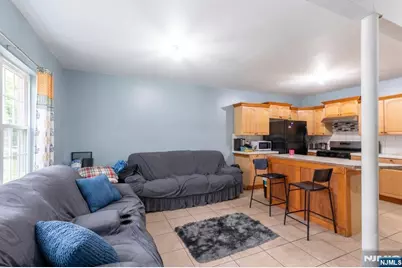 363-365 Summer Street, Paterson, NJ 07501 - Photo 10