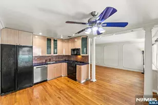 201 Oakdene Pl E2, Cliffside Park, NJ 07010 - Photo 8