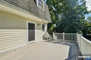 724 Ewing Ave, Franklin Lakes, NJ 07417 - Photo 24
