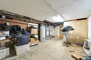 42 Willow St, Montclair, NJ 07042 - Photo 36