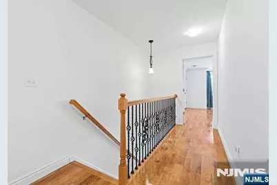 431 Aurora Avenue A #A, Cliffside Park, NJ 07010 - Photo 14