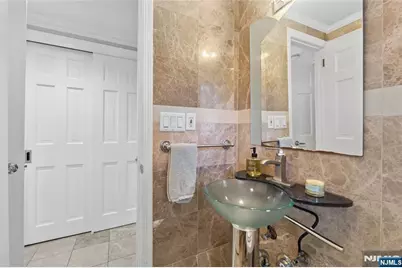 612 Floyd Street, Englewood Cliffs, NJ 07632 - Photo 34