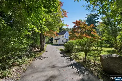 978 Franklin Turnpike, Allendale, NJ 07401 - Photo 34