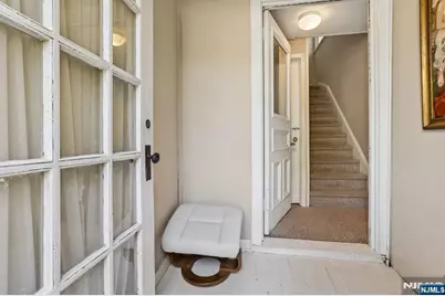 978 Franklin Turnpike, Allendale, NJ 07401 - Photo 4