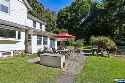 978 Franklin Turnpike, Allendale, NJ 07401 - Photo 40
