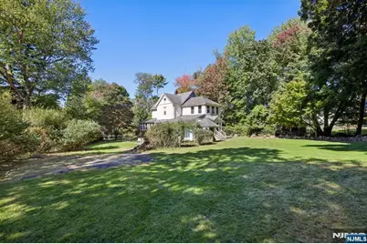 978 Franklin Turnpike, Allendale, NJ 07401 - Photo 42