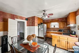 44 Vanderbeck Pl, Hackensack, NJ 07601 - Photo 4