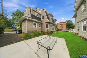44 Vanderbeck Pl, Hackensack, NJ 07601 - Photo 44