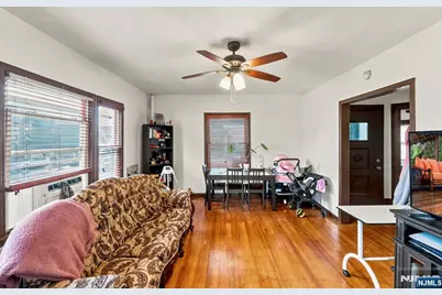 44 Vanderbeck Place, Hackensack, NJ 07601 - Photo 40
