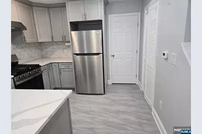 36 Augusta, Elmwood Park, NJ 07407 - Photo 6