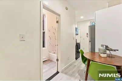 532 Martin Luther King Drive, Jersey City, NJ 07304 - Photo 6