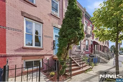 532 Martin Luther King Drive, Jersey City, NJ 07304 - Photo 32