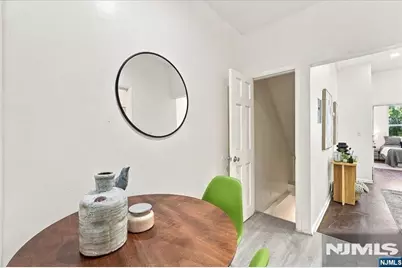532 Martin Luther King Drive, Jersey City, NJ 07304 - Photo 4