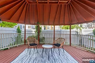 110 Maple 2, Weehawken, NJ 07086 - Photo 4