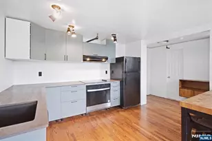 366-382 Trenton 4G, Paterson, NJ 07503 - Photo 8