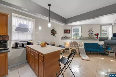 18 74th Street Ba2 #BA2, North Bergen, NJ 07047 - Photo 10