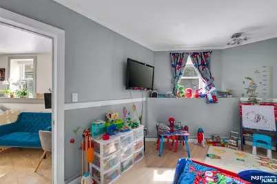 18 74th Street Ba2 #BA2, North Bergen, NJ 07047 - Photo 4