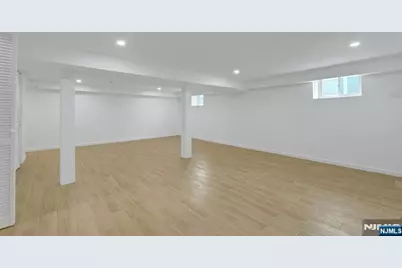 11 Raymond Street, Englewood Cliffs, NJ 07632 - Photo 28