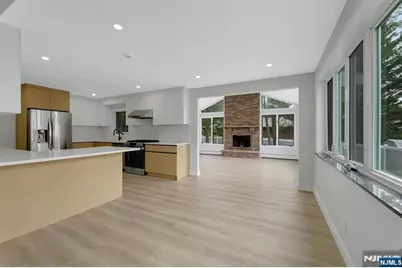 11 Raymond Street, Englewood Cliffs, NJ 07632 - Photo 10