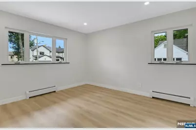11 Raymond Street, Englewood Cliffs, NJ 07632 - Photo 22