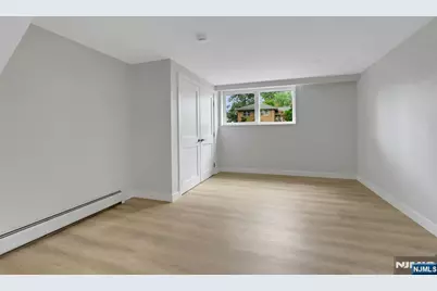 11 Raymond Street, Englewood Cliffs, NJ 07632 - Photo 34