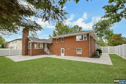 11 Raymond Street, Englewood Cliffs, NJ 07632 - Photo 42