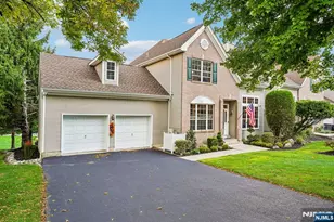 16 Langdale Rd, Wayne, NJ 07470 - Photo 2