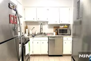 1111 River Road B11, Edgewater, NJ 07020 - Photo 8