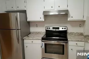 1111 River Road B11, Edgewater, NJ 07020 - Photo 6