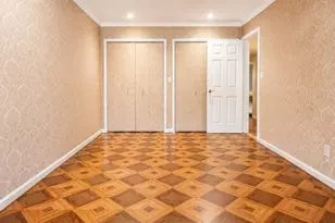 201 Oakdene Pl E2, Cliffside Park, NJ 07010 - Photo 12
