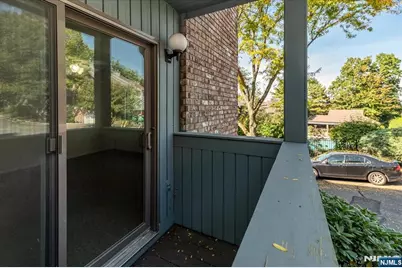 132 Indian Hollow Court, Mahwah, NJ 07430 - Photo 16