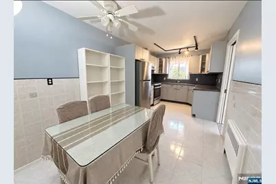 62 Edsall Avenue 2nd Fl #2nd fl, Palisades Park, NJ 07650 - Photo 4