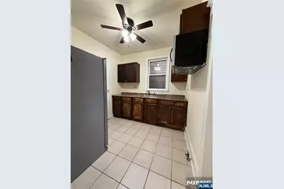 10 Maple Street 1 #1, Garfield, NJ 07026 - Photo 6