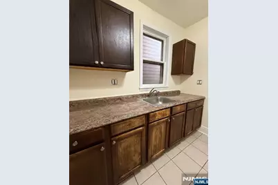10 Maple Street 1 #1, Garfield, NJ 07026 - Photo 8