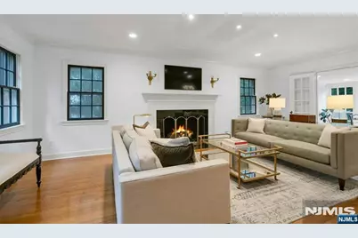 39 Wyncote Road, Ho Ho Kus, NJ 07423 - Photo 2