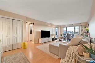 8800 Blvd East 8D, North Bergen, NJ 07047 - Photo 6